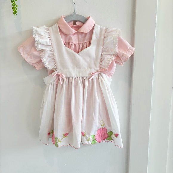 Vintage 80's Baby Girl Smocked Light Pink Dress With Embroidered Floral Apron - Picture 1 of 11